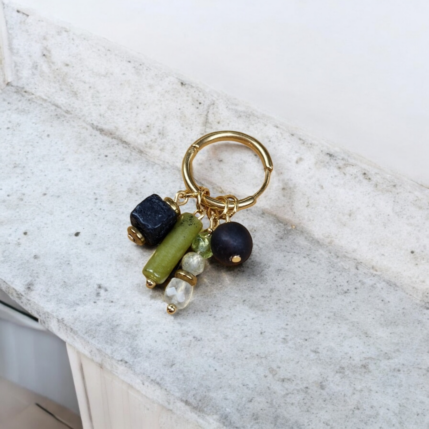 Mix &amp; Match Ebenholz Charms Gold